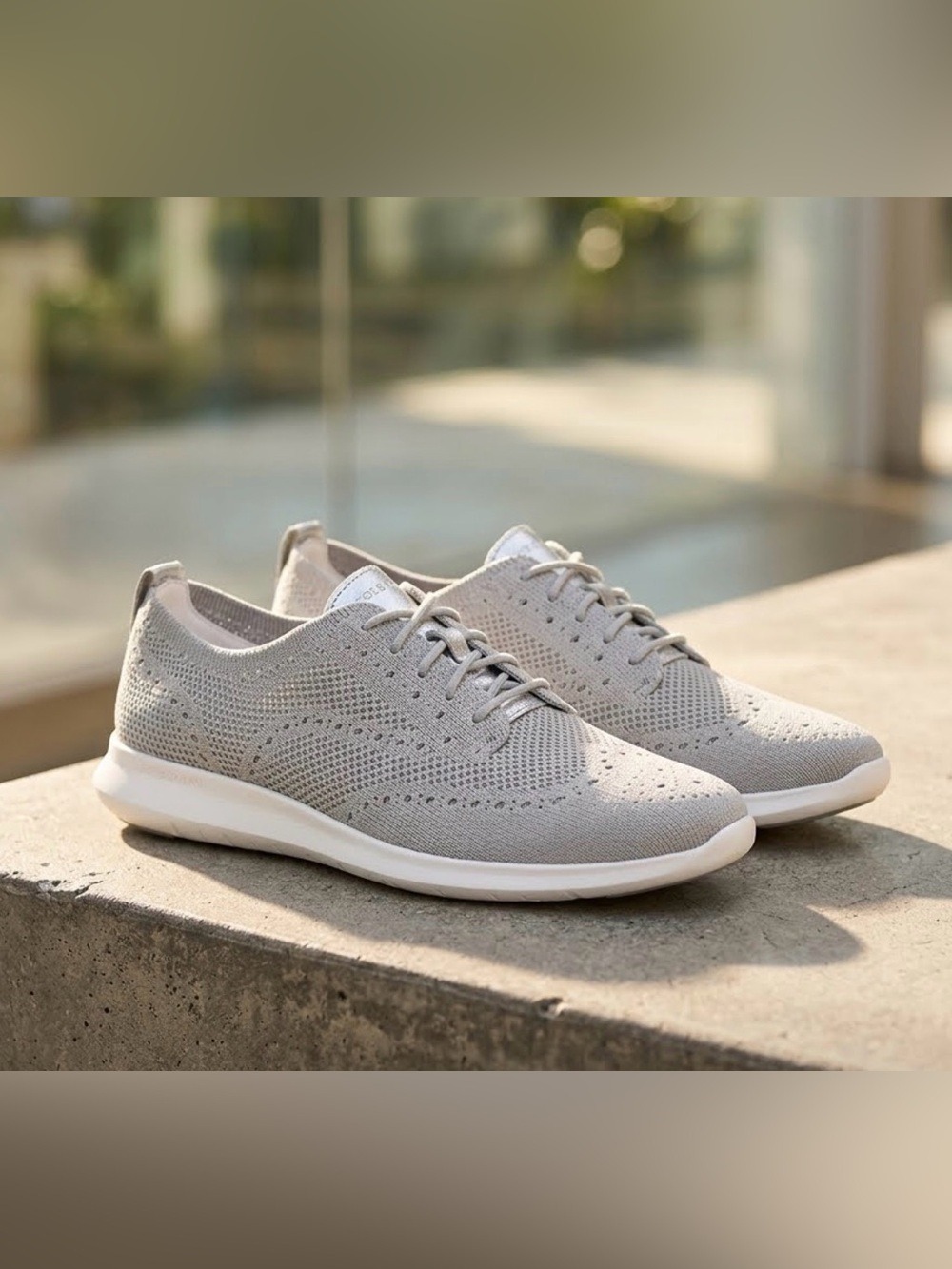 Cole Haan Zerogrand Gray Meritt Stitchlite Oxfords with Silver Accents - Size 8